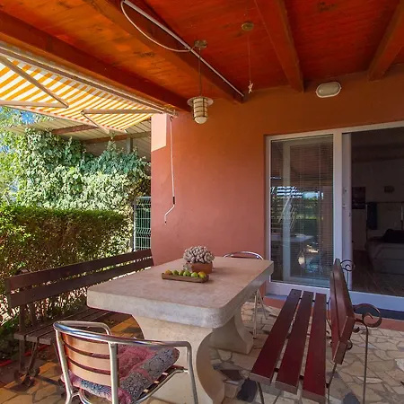 Apartment Volme Banjole