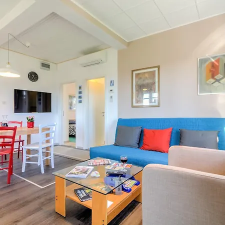 Volme Apartment *