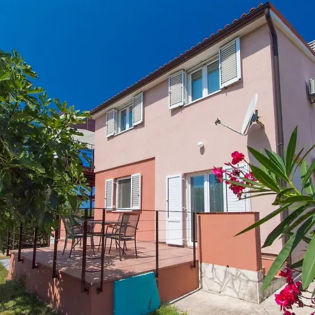 Apartment Volme