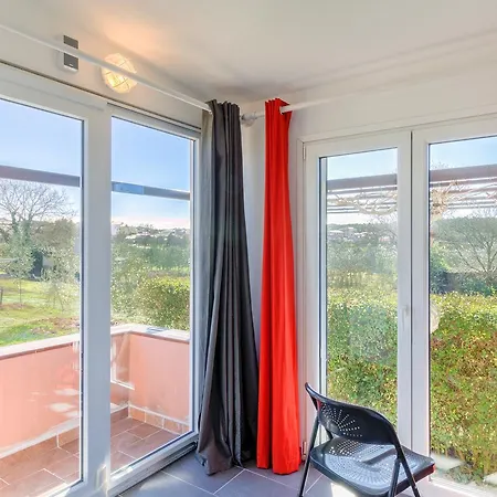 Apartment Volme